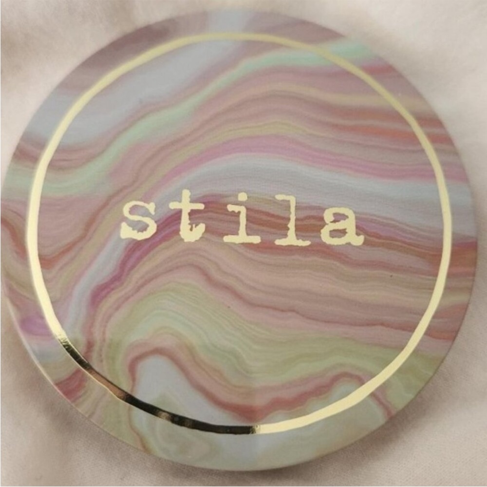 Stila Cosmetics Color Correcting Setting Powder - Picture 3 of 8